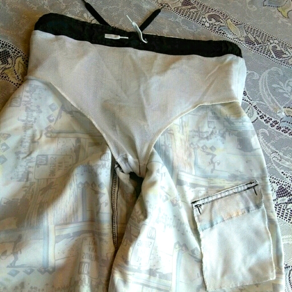 Board Style Swim Trunks "No Surfing" Print - Picture 4 of 8